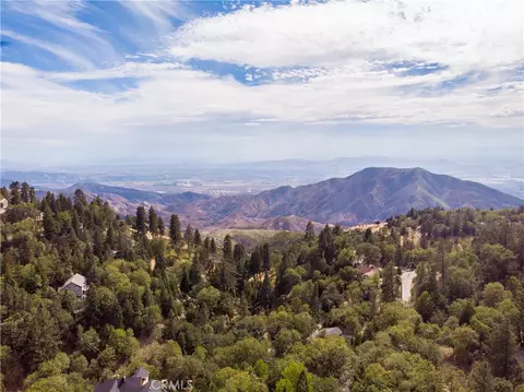 View/Area - 24 Fredalba, Running Springs, CA 92382 photo 2 of 2