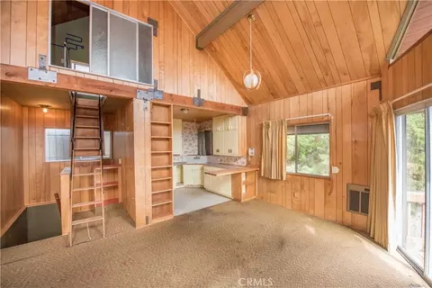 Living - 24 Fredalba, Running Springs, CA 92382 photo 5 of 7