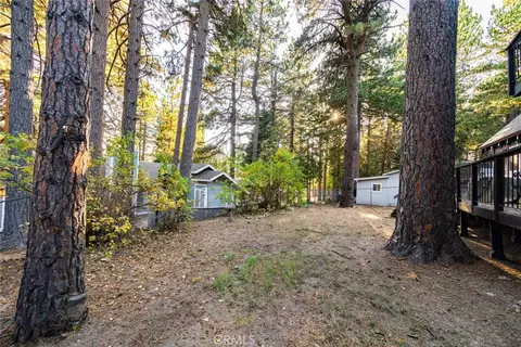 Exterior - 31459 Onacrest Dr, Running Springs, CA 92382 photo 12 of 13