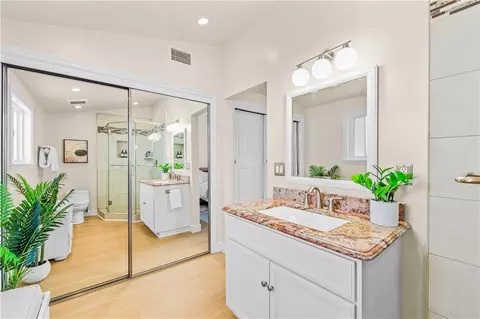 Bath - 3161 Mainway Dr, Los Alamitos, CA 90720 photo 3 of 3