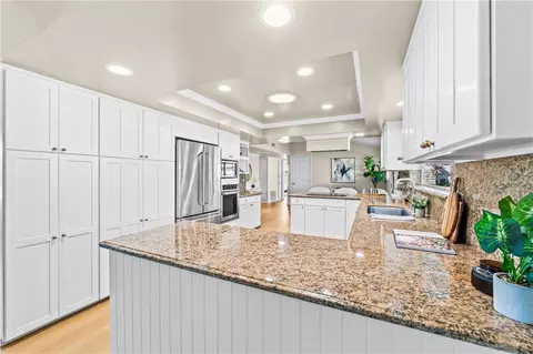 Kitchen - 3161 Mainway Dr, Los Alamitos, CA 90720 photo 1 of 9