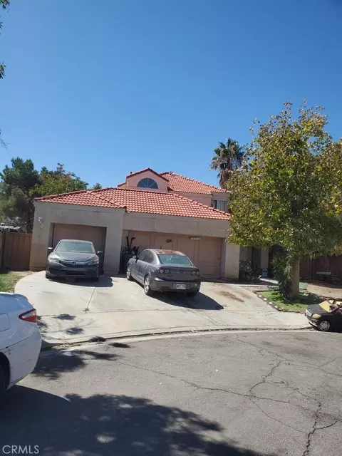 4016 Kona Ct, Palmdale, CA 93552