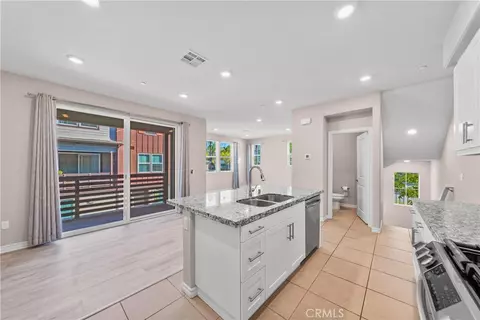 Entry Way - 17868 S Upton, Carson, CA 90746 photo 2 of 8