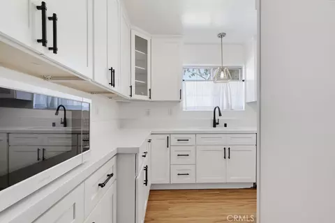 Kitchen - 6448 E Pageantry, Long Beach, CA 90808 photo 2 of 3