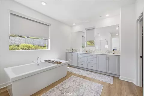 Bath - 706 Westbrook, San Marcos, CA 92078 photo 2 of 2