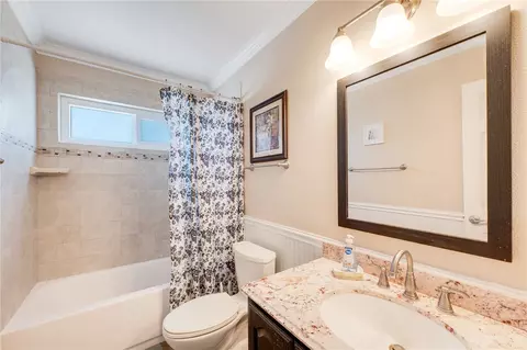 Bath - 11621 Fireside, Whittier, CA 90604 photo 1 of 4