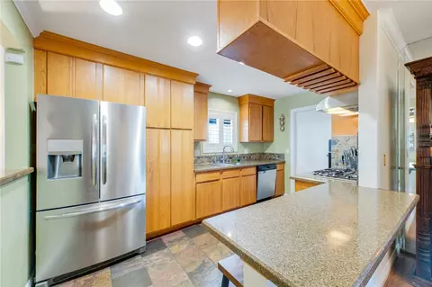 Kitchen - 11621 Fireside, Whittier, CA 90604 photo 1 of 4