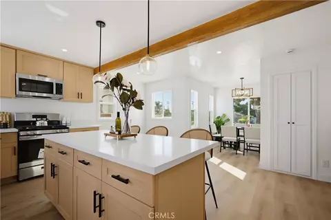 Kitchen - 641 Plaza Serena, Ontario, CA 91764 photo 3 of 3
