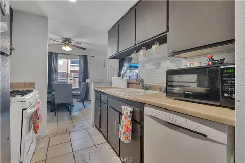 Kitchen - 4883 Jackson, Riverside, CA 92503 photo 4 of 4
