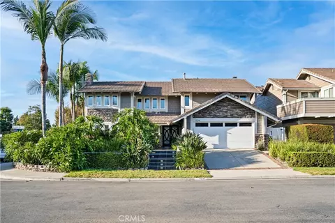 1124 Dennis Dr, Costa Mesa, CA 92626