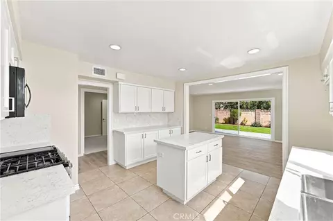 Kitchen - 4792 Kermath St, Placentia, CA 92870 photo 4 of 9