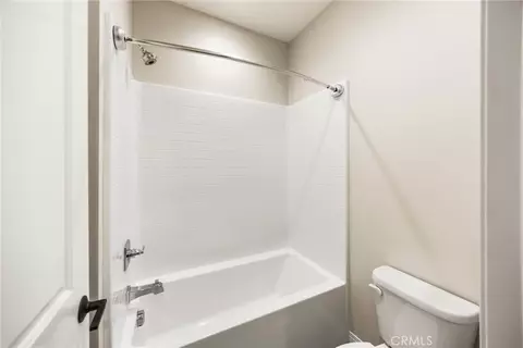 Bath - 83 Henson, Irvine, CA 92620 photo 3 of 4