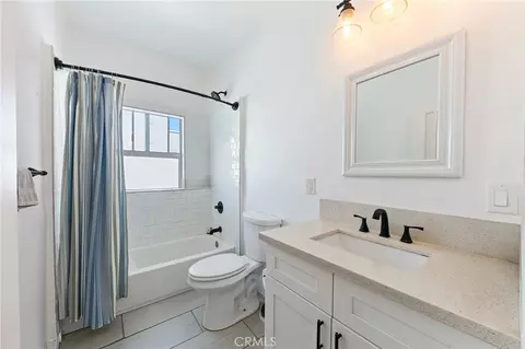 Bath - 1325 E Ocean, Long Beach, CA 90802 photo 3 of 4