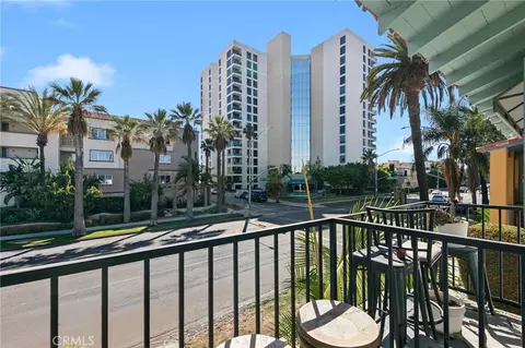 Exterior - 1325 E Ocean, Long Beach, CA 90802 photo 13 of 16