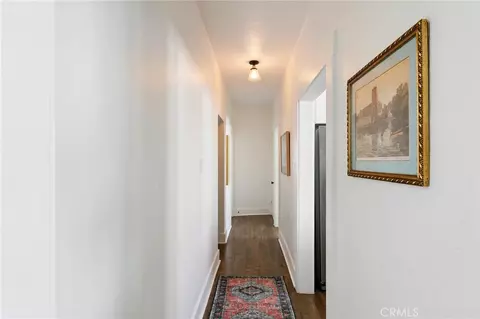 Entry Way - 1325 E Ocean, Long Beach, CA 90802 photo 2 of 5