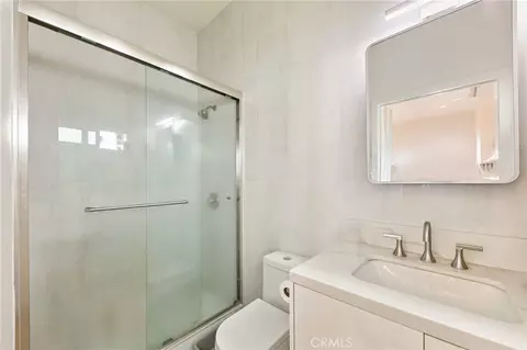 Bath - 1325 E Ocean, Long Beach, CA 90802 photo 1 of 4