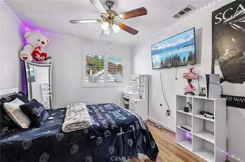Bedroom - 10540 Flora Verda Ct, Santee, CA 92071 photo 6 of 9