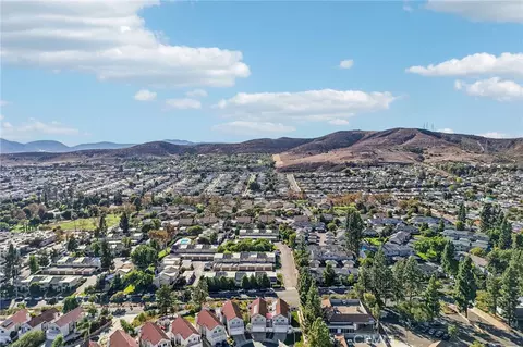 View/Area - 10540 Flora Verda Ct, Santee, CA 92071 photo 7 of 12