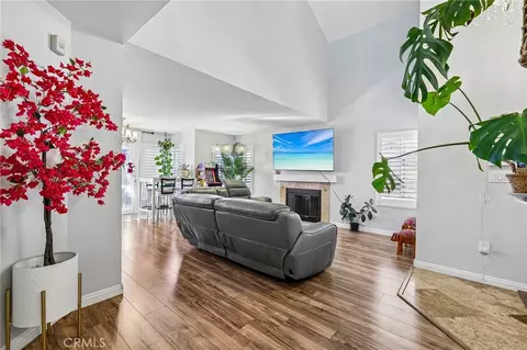 Entry Way - 10540 Flora Verda Ct, Santee, CA 92071 photo 2 of 6