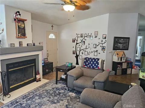 61 Malaga, Tustin, CA 92780 photo 4