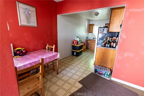 233 W 42nd, Los Angeles, CA 90037