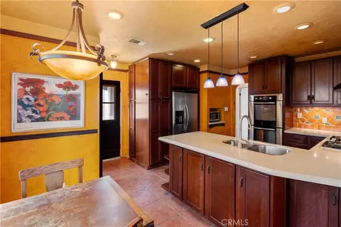 Kitchen - 3729 Olive Ave, Long Beach, CA 90807 photo 2 of 4
