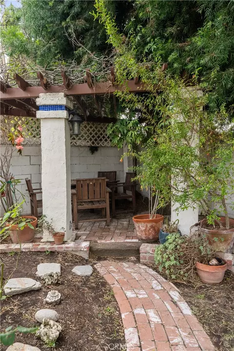 Exterior - 3729 Olive Ave, Long Beach, CA 90807 photo 12 of 15