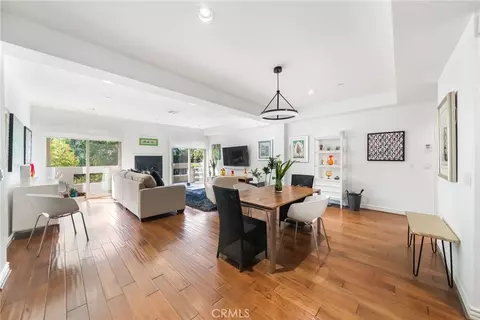 1410 N Curson Ave #202, Los Angeles, CA 90046
