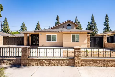 1133 S Harmon, Santa Ana, CA 92704