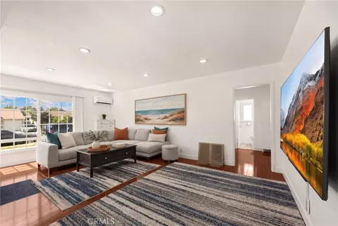 Living - 12230 Dunrobin, Downey, CA 90242 photo 3 of 4