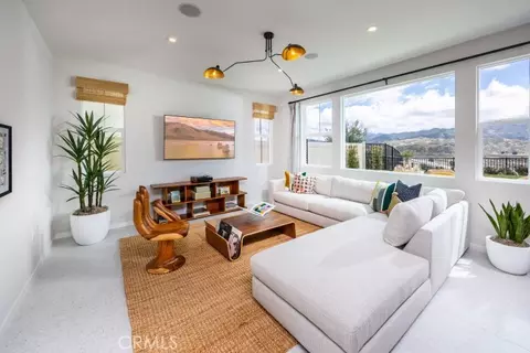16303 Estonia Dr, Canyon Country, CA 91387