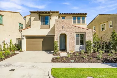 625 Leonard Dr, Rancho Mission Viejo, CA 92694