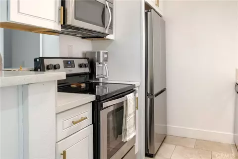 Kitchen - 2507 E 15th, Long Beach, CA 90804 photo 3 of 4