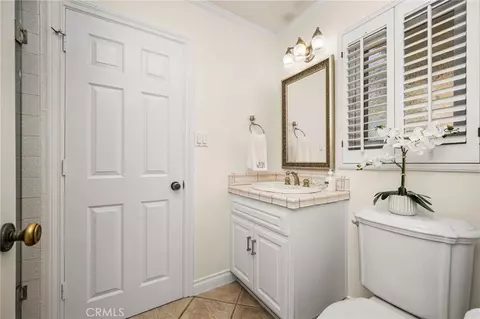 Bath - 625 E Adams, Orange, CA 92867 photo 2 of 7