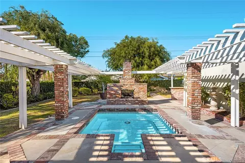 Exterior - 625 E Adams, Orange, CA 92867 photo 8 of 12