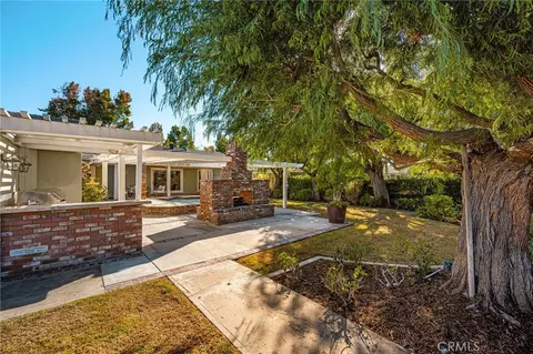 Exterior - 625 E Adams, Orange, CA 92867 photo 10 of 12