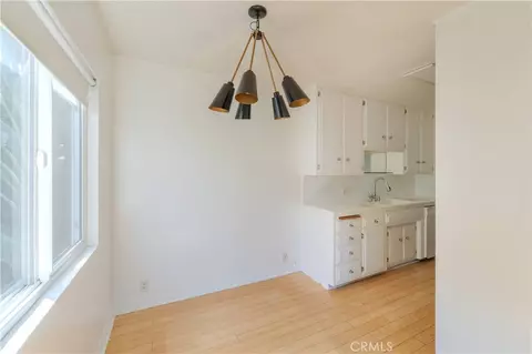 Dining - 939 E Appleton St #5, Long Beach, CA 90802 photo 1 of 1