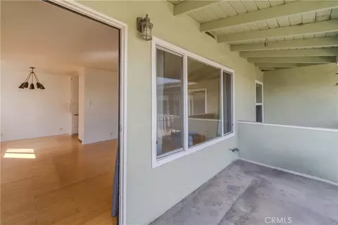 Exterior - 939 E Appleton St #5, Long Beach, CA 90802 photo 1 of 10