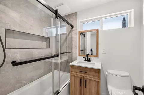 Bath - 619 Lakeside, Fullerton, CA 92835 photo 4 of 6