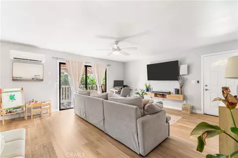 Other - 1045 E 3rd St #4, Long Beach, CA 90802 photo 1 of 5
