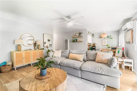 Living - 1045 E 3rd St #4, Long Beach, CA 90802 photo 2 of 2