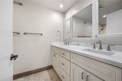 Bath - 630 Brookline, Fullerton, CA 92835 photo 1 of 4
