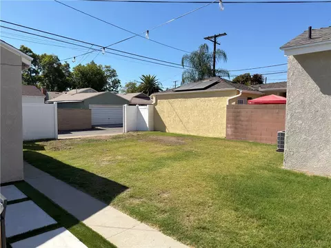 Exterior - 5150 E Brittain, Long Beach, CA 90808 photo 6 of 6
