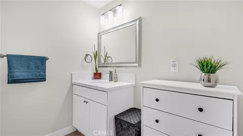 Bath - 11074 Kibbins Cir, Stanton, CA 90680 photo 2 of 3