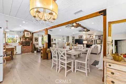 Dining - 10903 Meads, Orange, CA 92869 photo 2 of 4