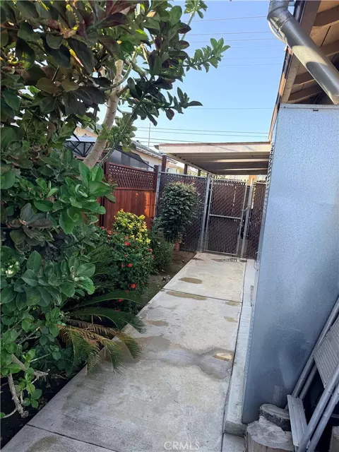 Exterior - 2310 W Compton, Compton, CA 90220 photo 10 of 14