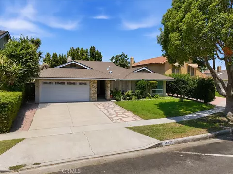 2542 N Pacific, Santa Ana, CA 92706