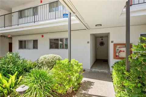 Exterior - 333 Junipero Ave #1C, Long Beach, CA 90814 photo 8 of 8