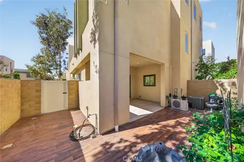 Exterior - 324 Magnet, Irvine, CA 92618 photo 5 of 15