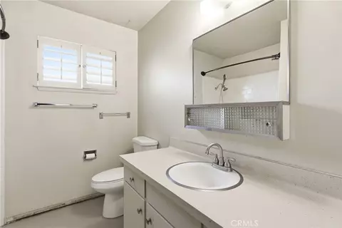 Bath - 4581 Delafield Dr, La Mirada, CA 90638 photo 4 of 5